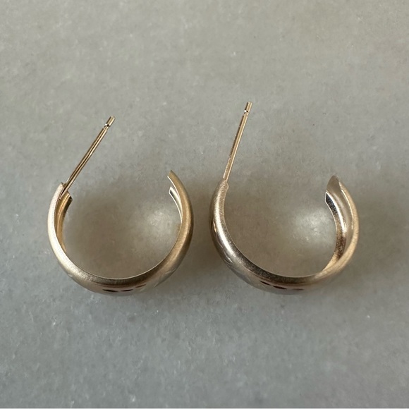 14k Solid Gold Two Toned Etched Post Earrings - Picture 10 of 16